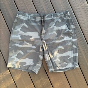 RVCA Shorts, Size 32